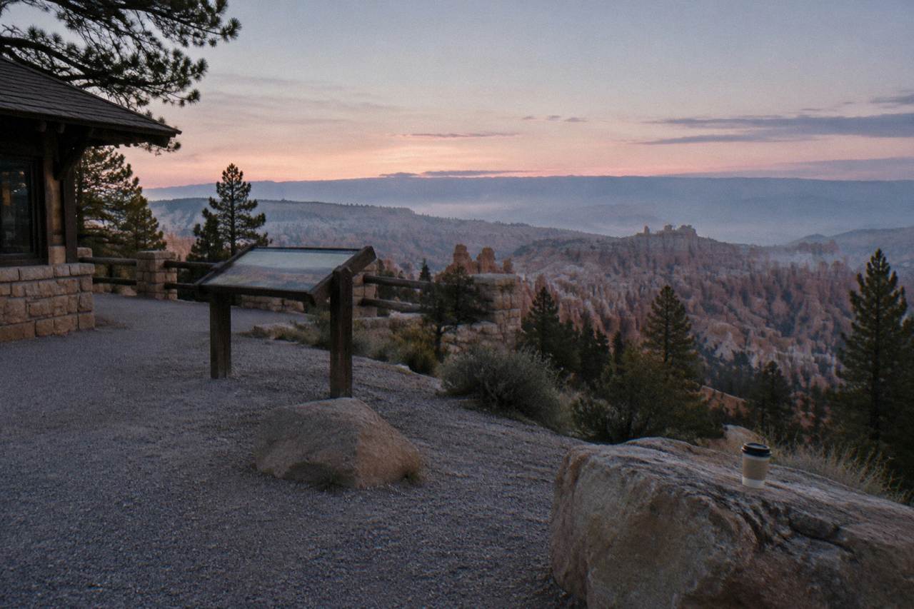 Empty overlook above the Bryce Amphitheater hoodoos in early morning light