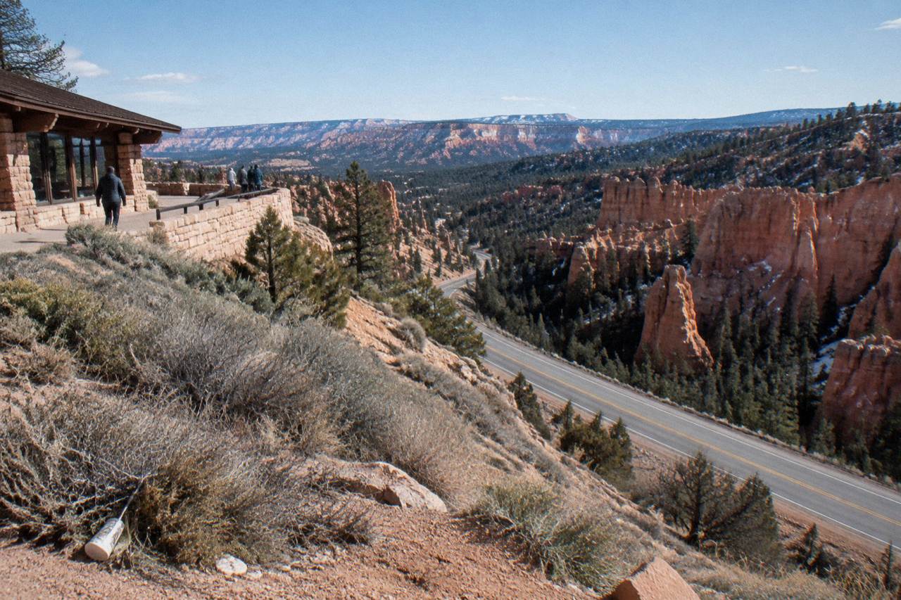 Red rock cliffs and forested plateau along the highway between Zion and Bryce Canyon