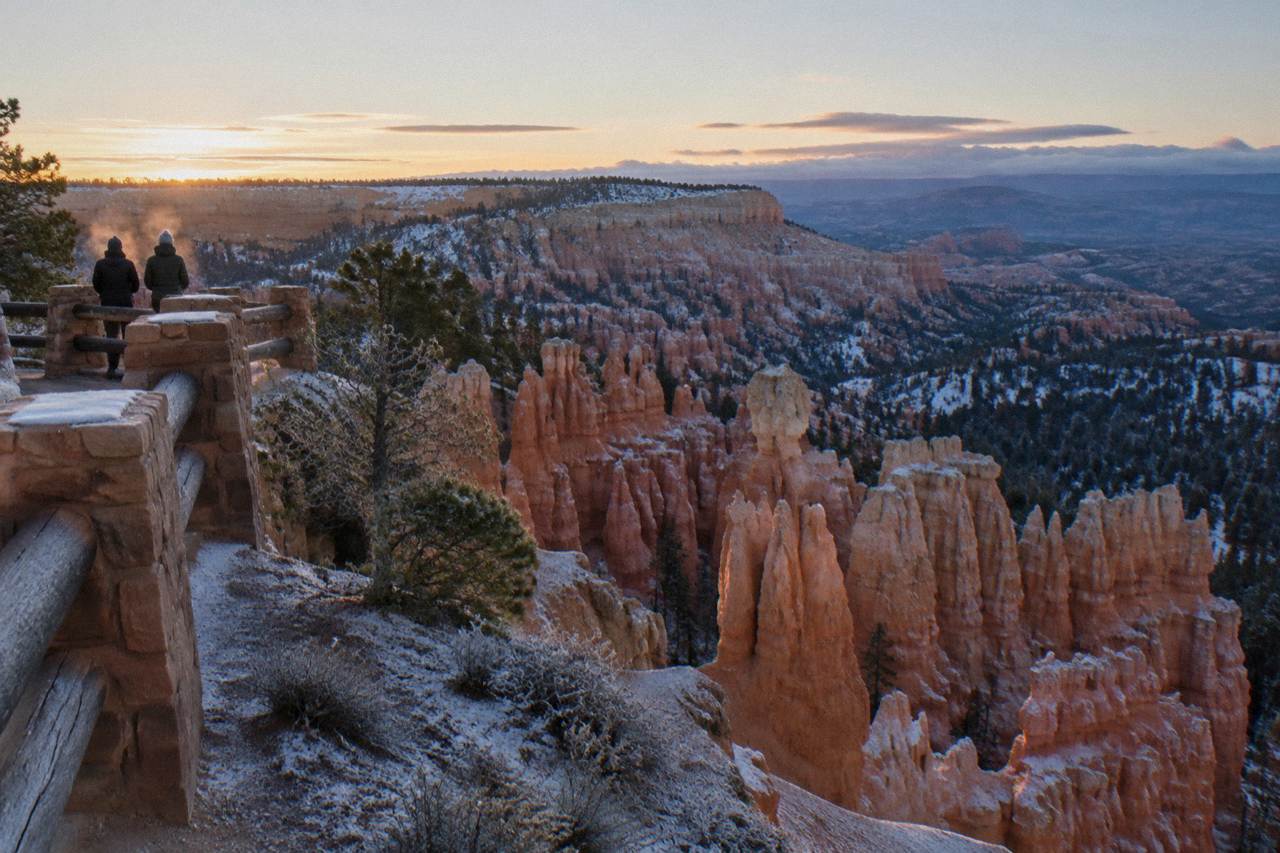 Dawn light on hoodoo formations in the Bryce Amphitheater